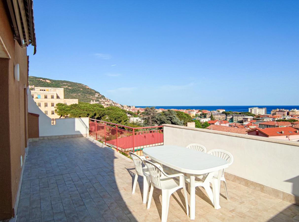 Bella Vista - By Ligooria Διαμέρισμα Pietra Ligure Εξωτερικό φωτογραφία