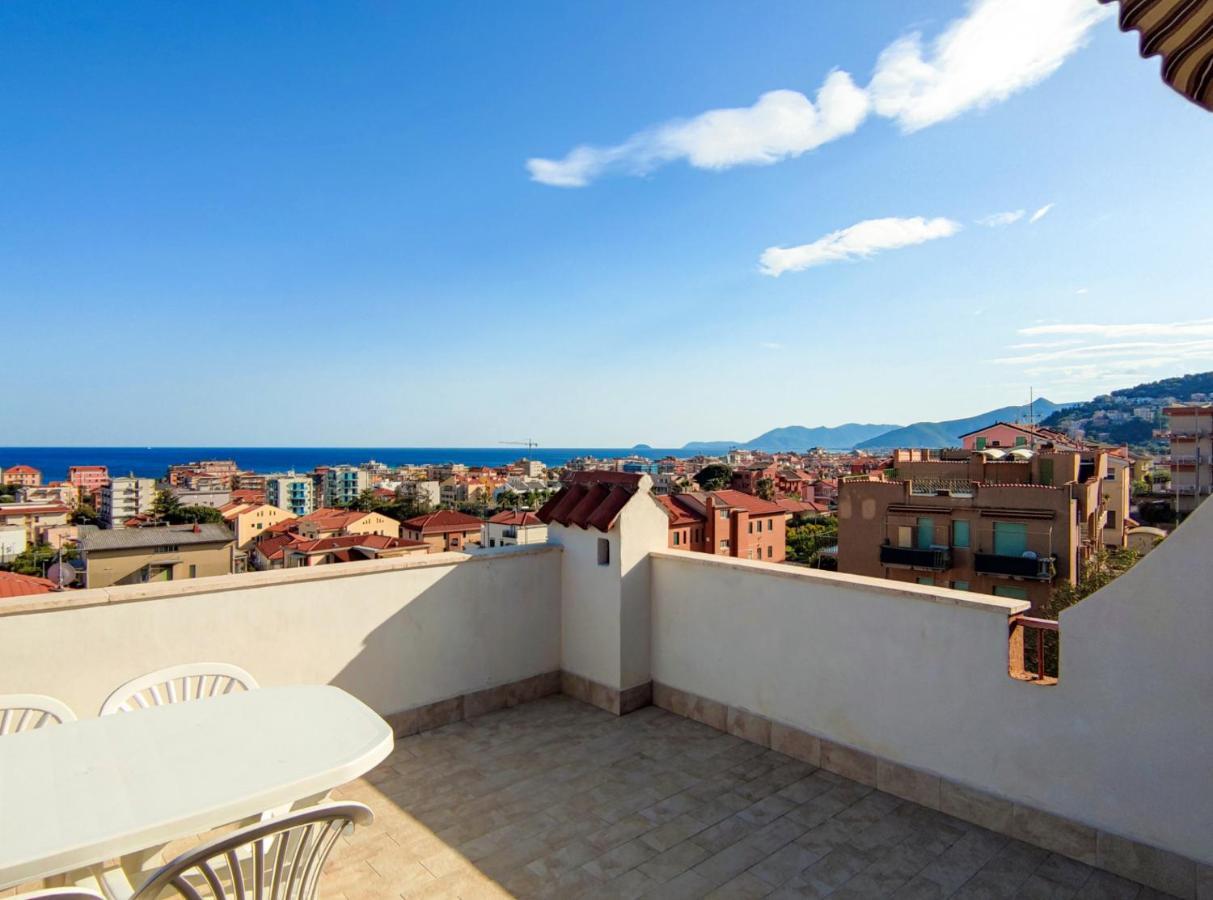Bella Vista - By Ligooria Διαμέρισμα Pietra Ligure Εξωτερικό φωτογραφία
