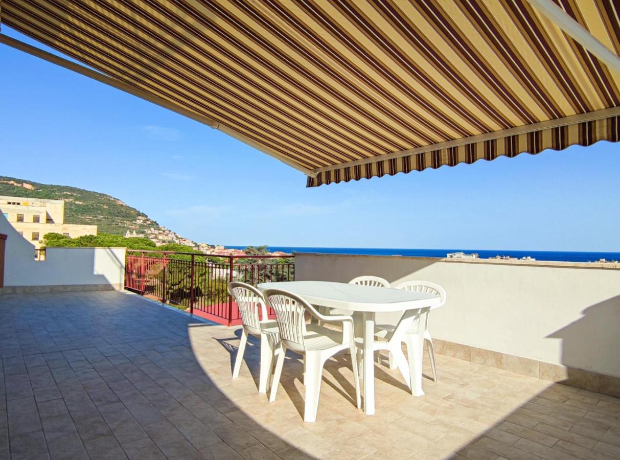 Bella Vista - By Ligooria Διαμέρισμα Pietra Ligure Εξωτερικό φωτογραφία
